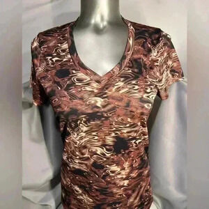 Free ✅Under Armour T-shirt